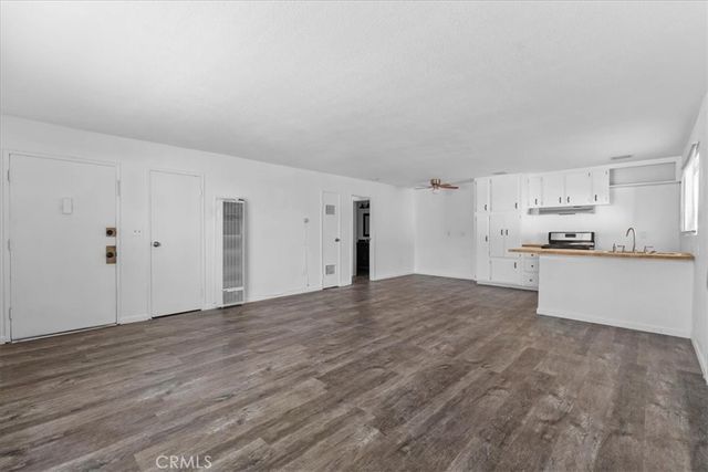 1327 Pennsylvania, Colton, CA 92324