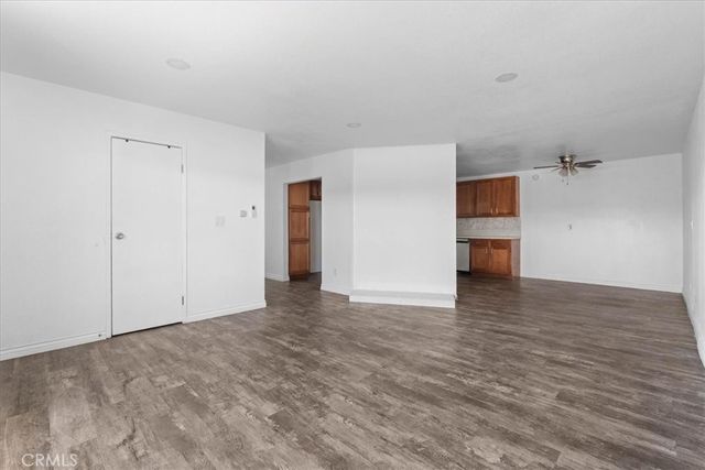 1327 Pennsylvania, Colton, CA 92324