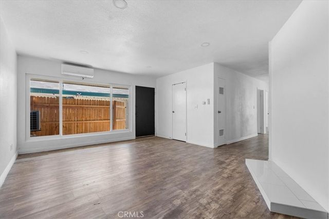 1327 Pennsylvania, Colton, CA 92324