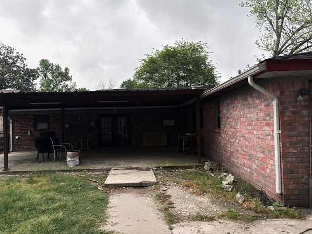 415 Zinn Drive, Crosby, TX 77532