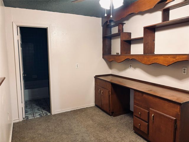 415 Zinn Drive, Crosby, TX 77532