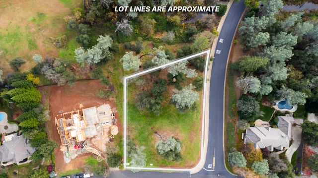 13315 Tierra Heights Road, Redding, CA 96003