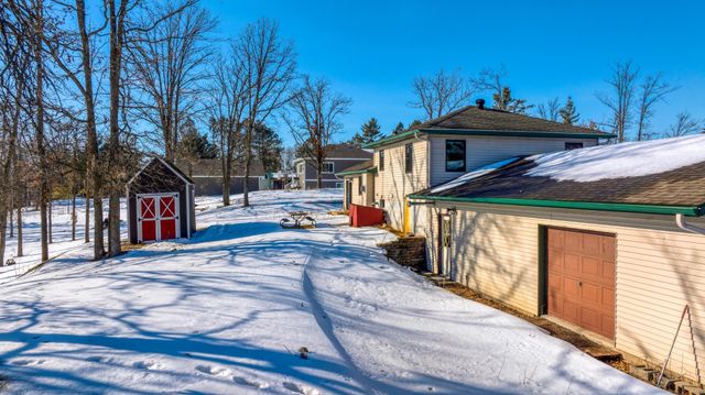 1606 S Lake Irving Drive SW, Bemidji, MN 56601