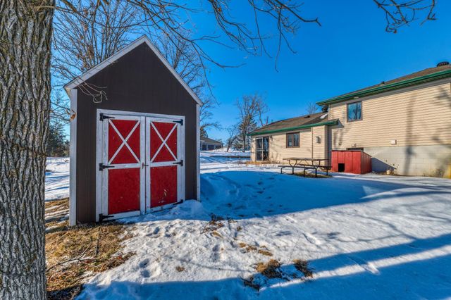 1606 S Lake Irving Drive SW, Bemidji, MN 56601