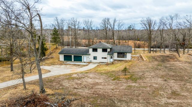 1606 S Lake Irving Drive SW, Bemidji, MN 56601