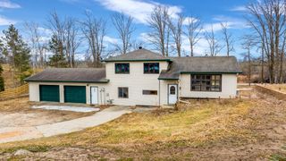 1606 S Lake Irving Drive SW, Bemidji, MN 56601