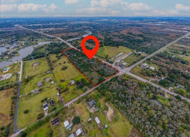 000 Fm517, Dickinson, TX 77539