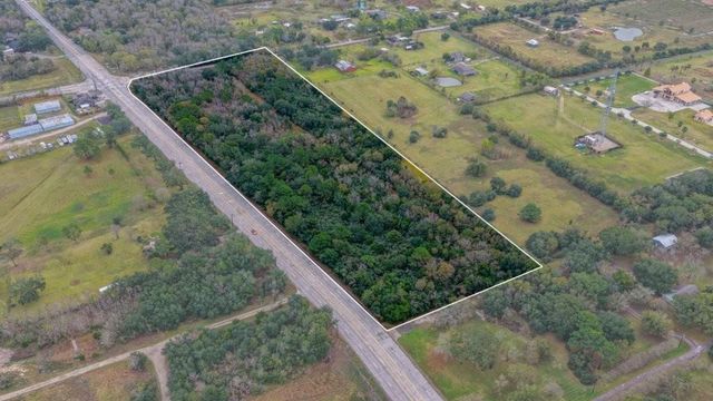 000 Fm517, Dickinson, TX 77539