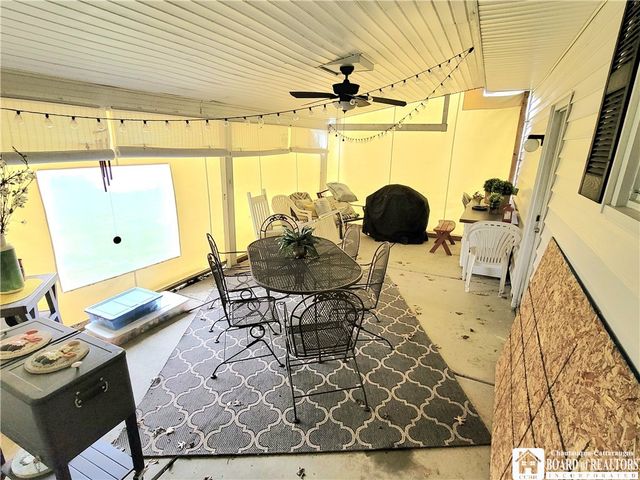 28 Laurie Lane, Jamestown, NY 14701