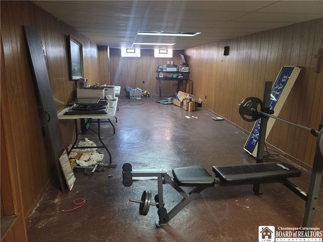 28 Laurie Lane, Jamestown, NY 14701