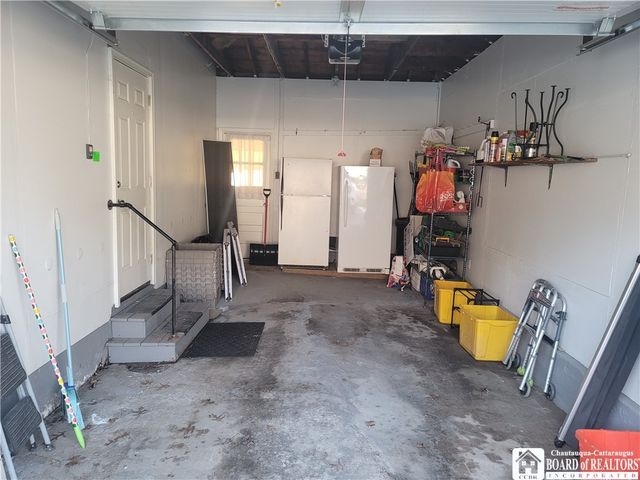 28 Laurie Lane, Jamestown, NY 14701