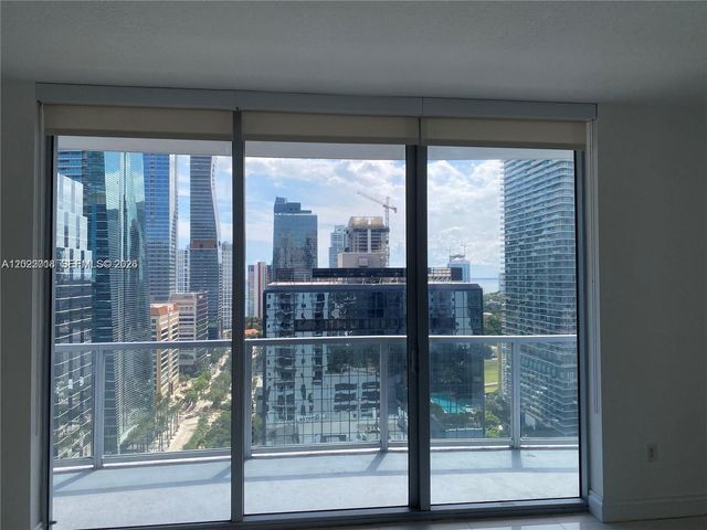 1060 Brickell Ave 2309, Miami, FL 33131