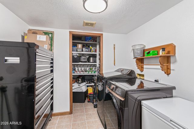 21613 S 154TH Street, Gilbert, AZ 85298