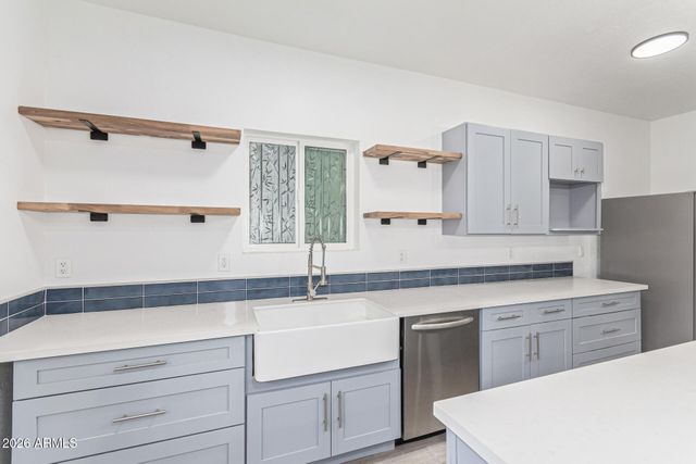 21613 S 154TH Street, Gilbert, AZ 85298