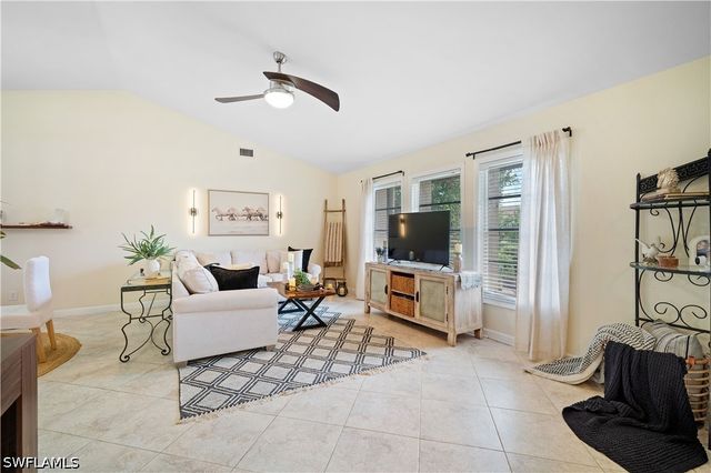 2236 Queens BLVD, Naples, FL 34112