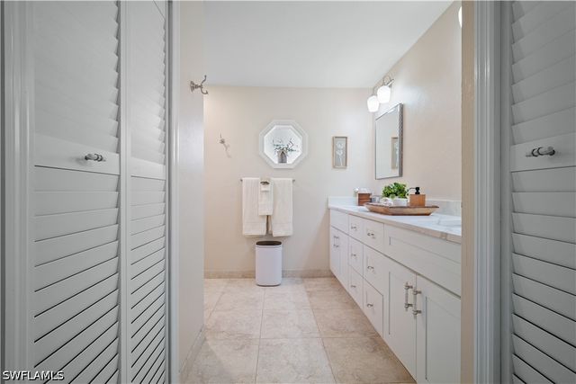 2236 Queens BLVD, Naples, FL 34112