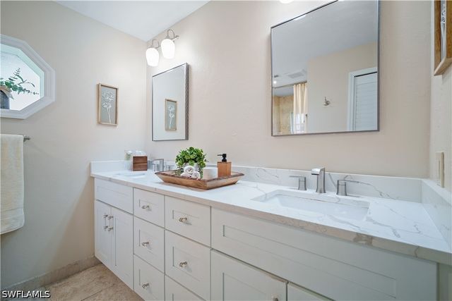 2236 Queens BLVD, Naples, FL 34112