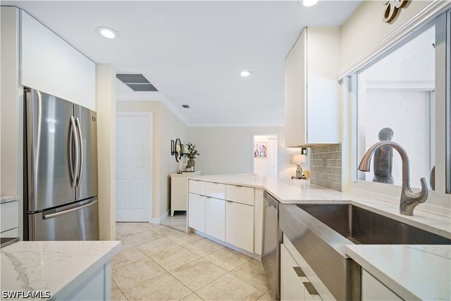 2236 Queens BLVD, Naples, FL 34112