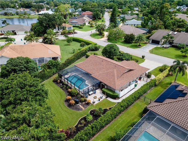 2236 Queens BLVD, Naples, FL 34112