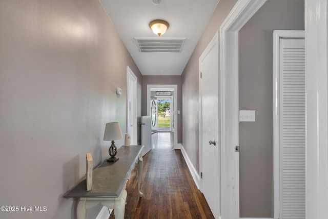 840 S Nc Highway 111, Chinquapin, NC 28521