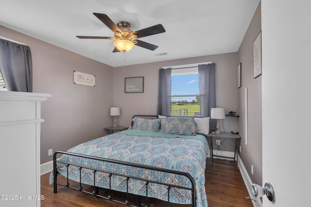 840 S Nc Highway 111, Chinquapin, NC 28521