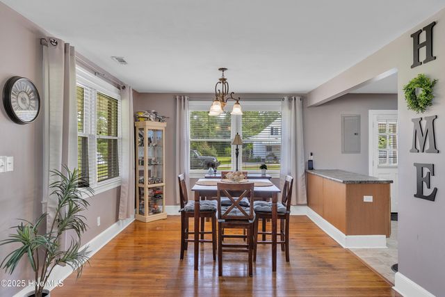 840 S Nc Highway 111, Chinquapin, NC 28521