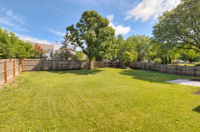 5509 Cody Drive, West Des Moines, IA 50266