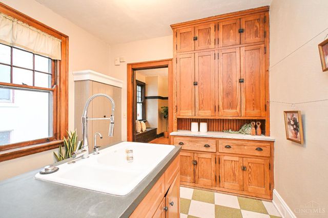 3046 Daytona Avenue, Cincinnati, OH 45211