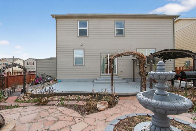 1081 Brio Street, Lochbuie, CO 80603