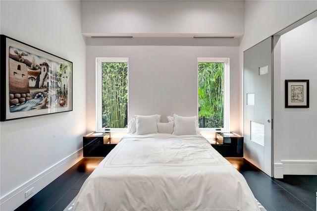 790 Lake Drive, Vero Beach, FL 32963