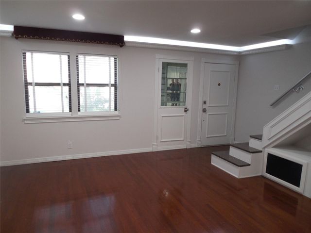 3501 Greystone DR 3501, Austin, TX 78731