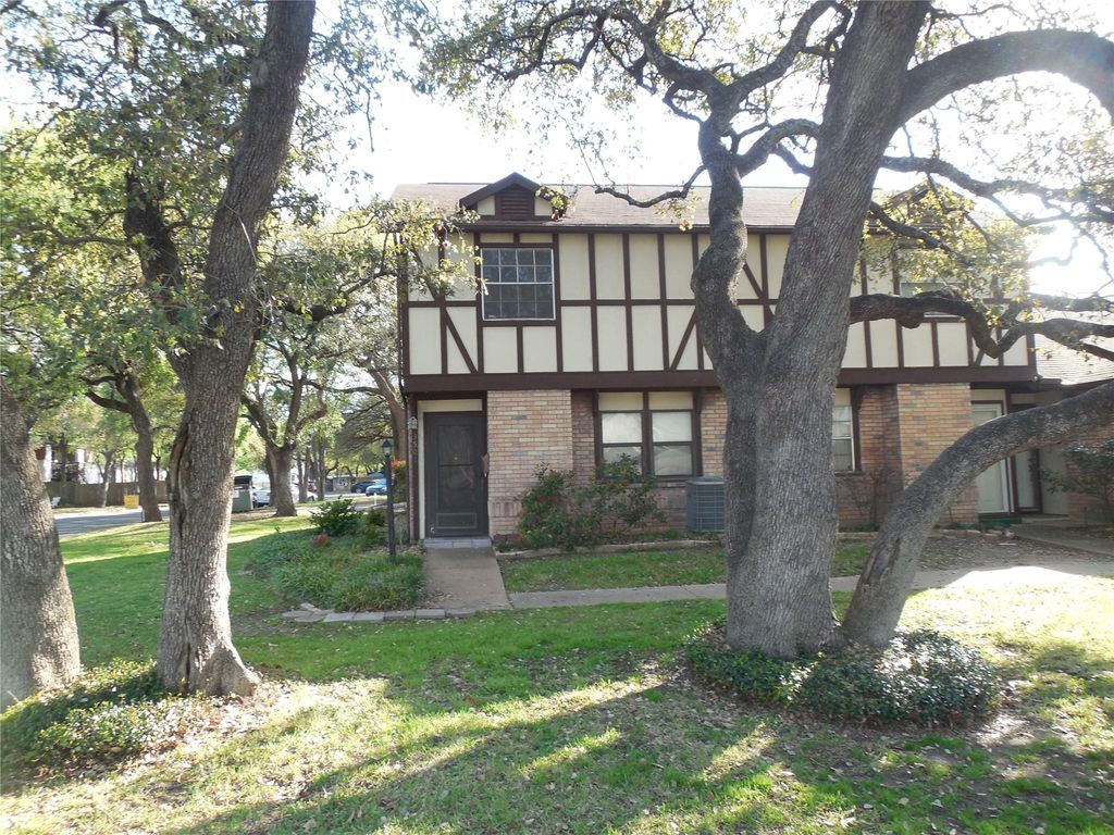 3501 Greystone DR 3501, Austin, TX 78731