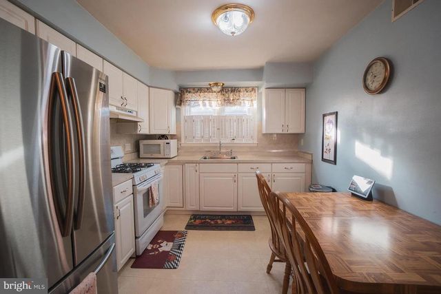 1921 BENTON AVE, Philadelphia, PA 19152