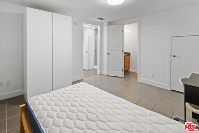 10982 Roebling Avenue 103, Los Angeles, CA 90024