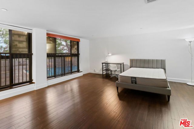 10982 Roebling Avenue 103, Los Angeles, CA 90024