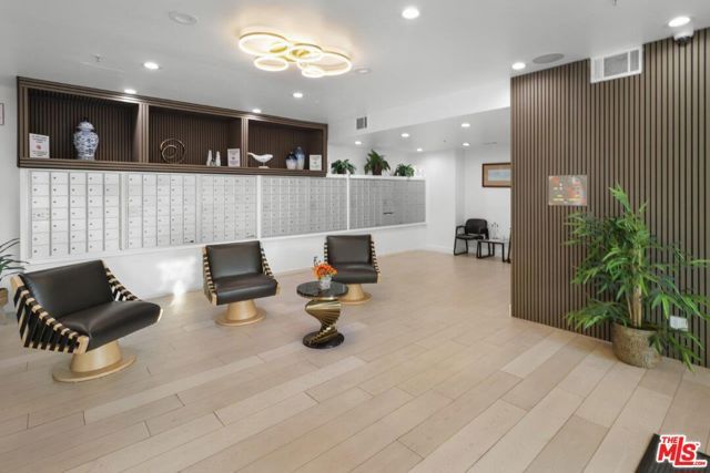 10982 Roebling Avenue 103, Los Angeles, CA 90024