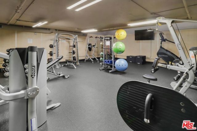 10982 Roebling Avenue 103, Los Angeles, CA 90024