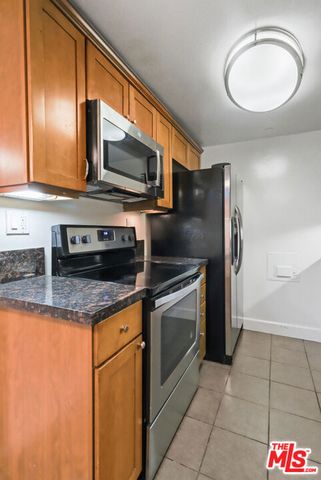 10982 Roebling Avenue 103, Los Angeles, CA 90024