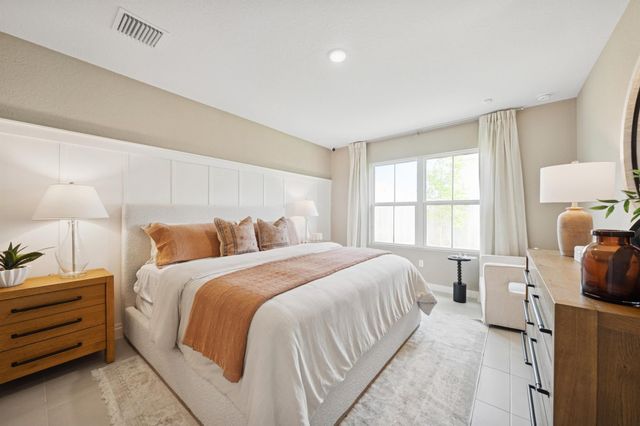 9736 Apollo Avenue 3, Fort Pierce, FL 34945