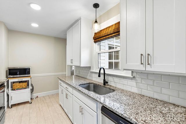 1252 11th Street, Hickory, NC 28601