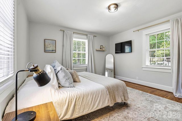 1252 11th Street, Hickory, NC 28601