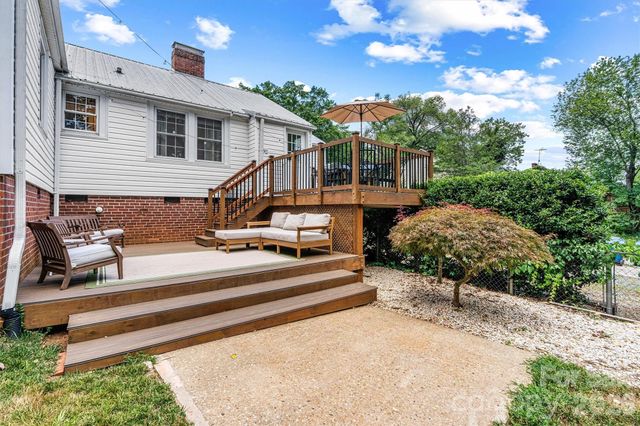 1252 11th Street, Hickory, NC 28601