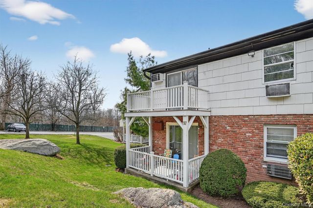 95 Parkside Drive, Suffern, NY 10901