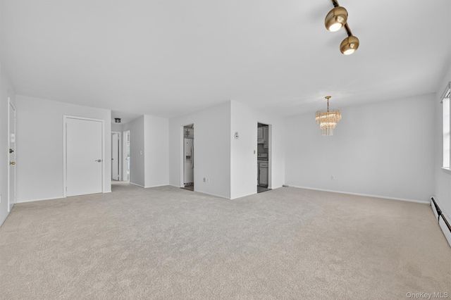 95 Parkside Drive, Suffern, NY 10901