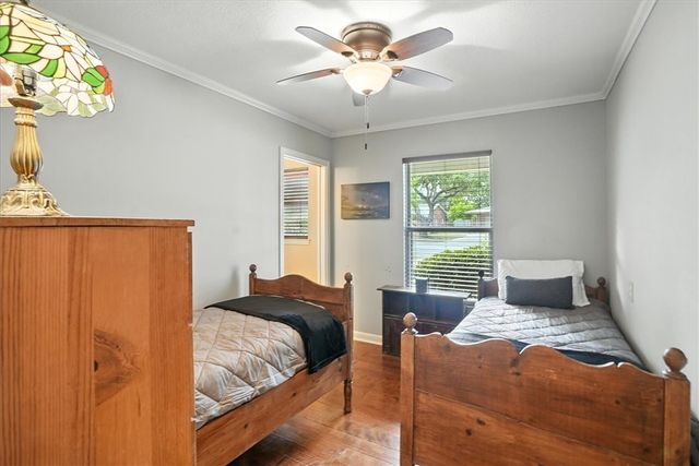 215 Mitchell St, Corpus Christi, TX 78411