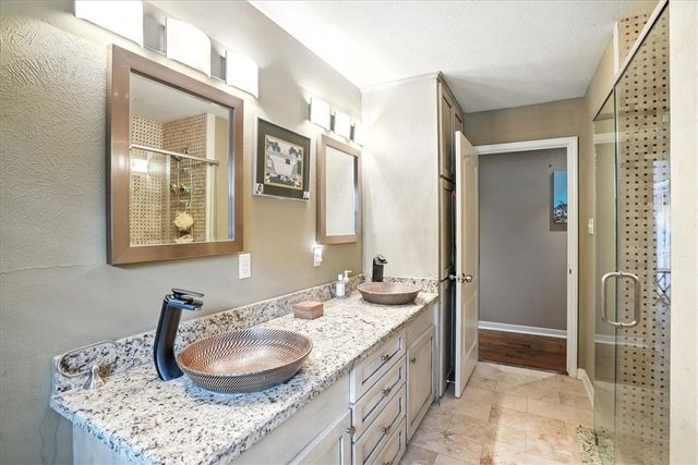 215 Mitchell St, Corpus Christi, TX 78411