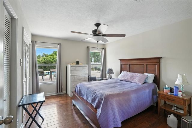 215 Mitchell St, Corpus Christi, TX 78411