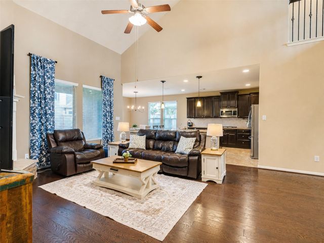574 Southampton Lane, League City, TX 77573