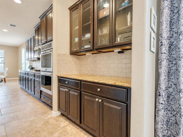 574 Southampton Lane, League City, TX 77573