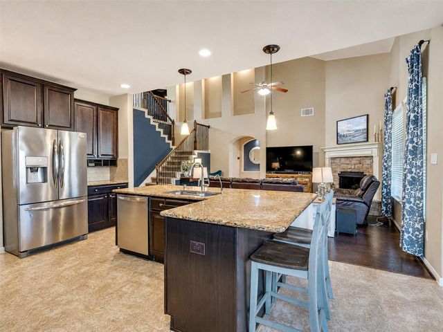 574 Southampton Lane, League City, TX 77573